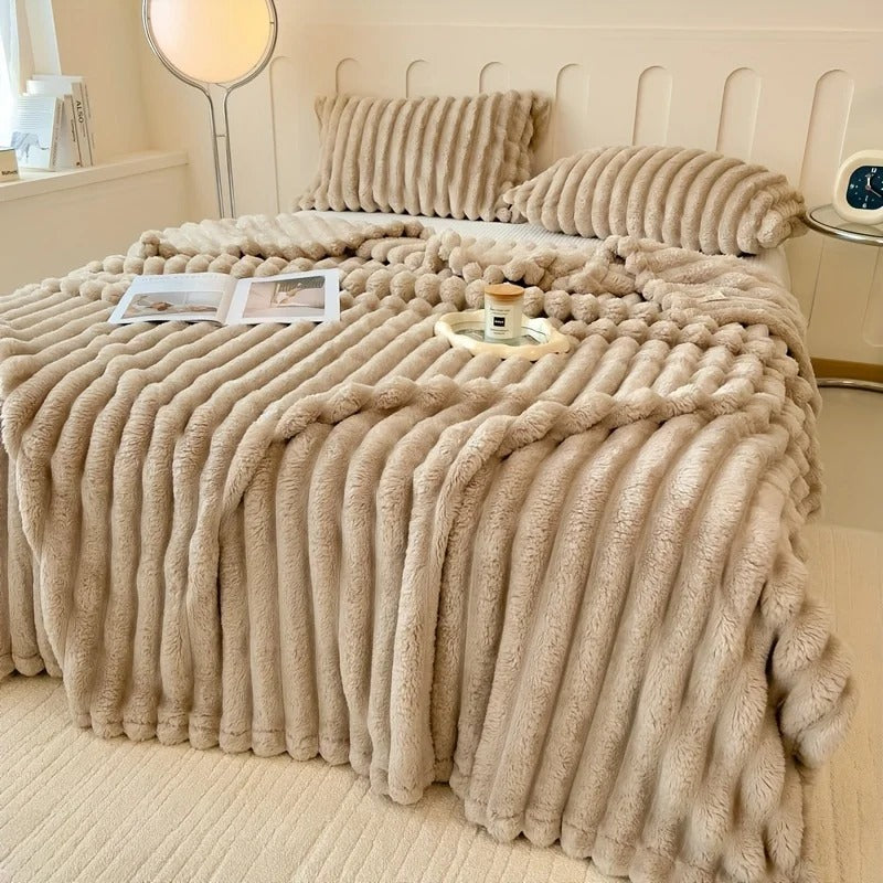 Luvia Cozy Throw Blankets